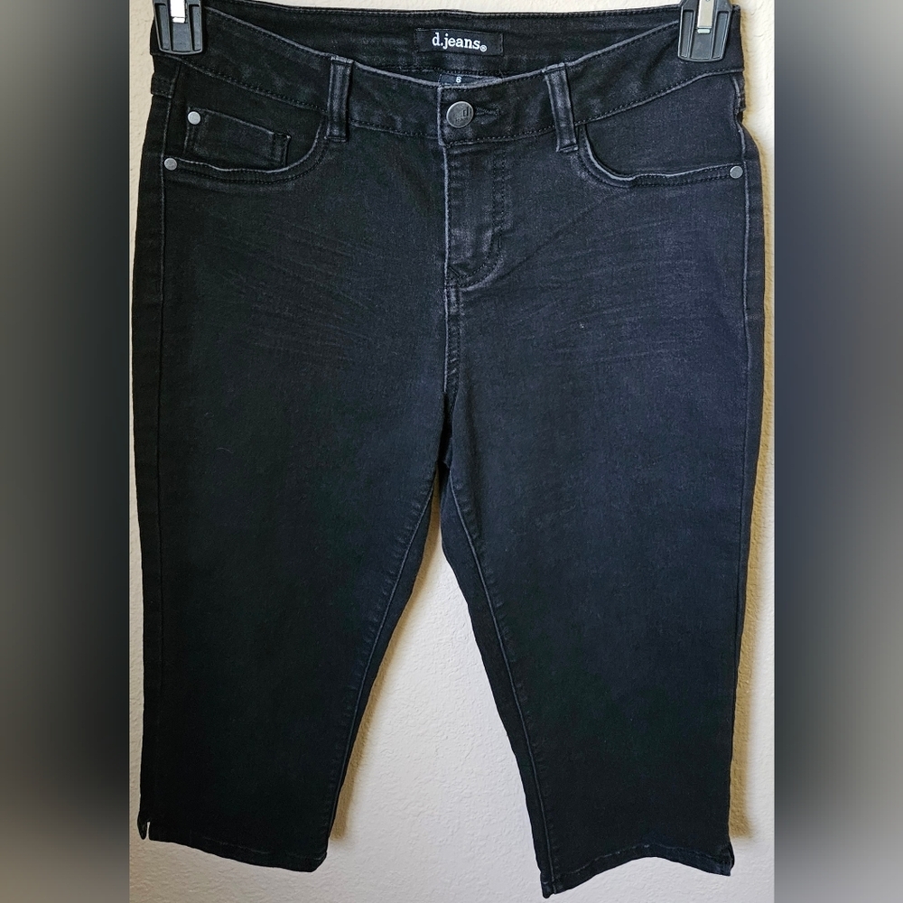 D Jean's capris